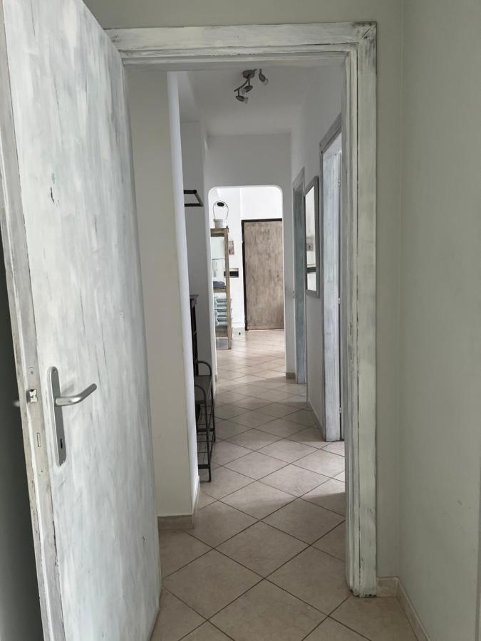 Airport Apartment Alloggio Turistico T&C Fiumicino Extérieur photo