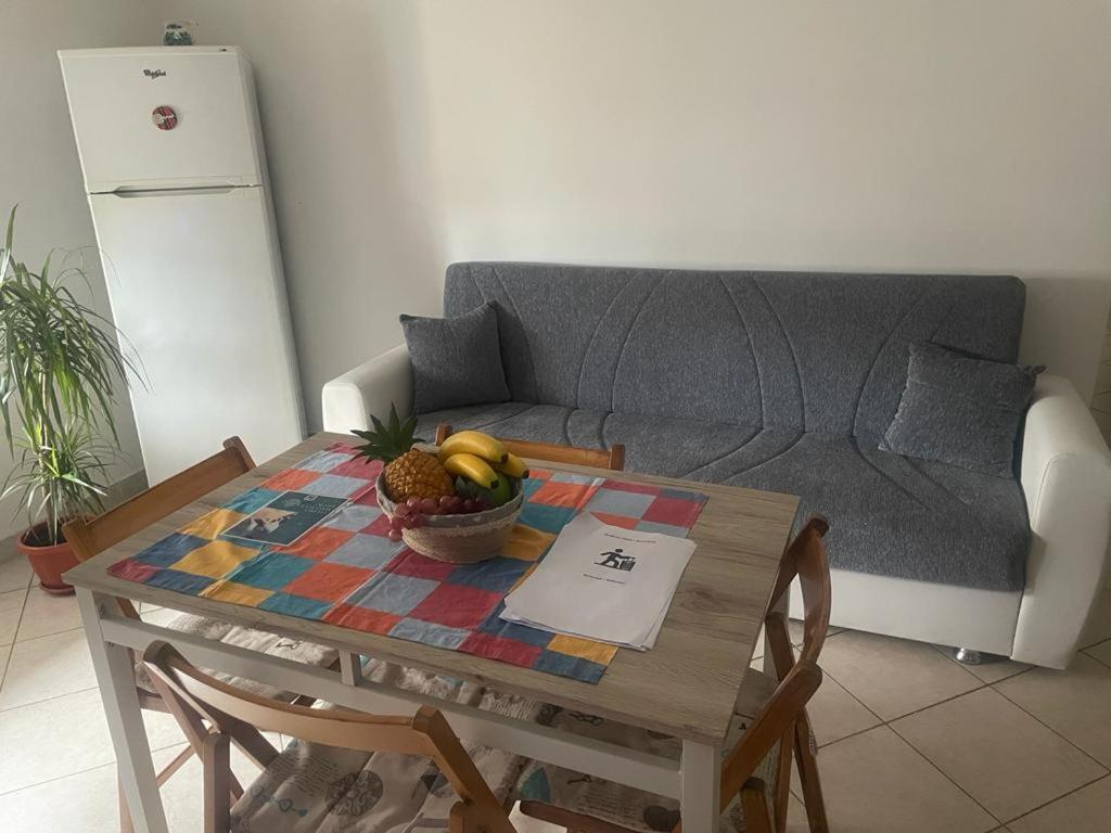 Airport Apartment Alloggio Turistico T&C Fiumicino Extérieur photo